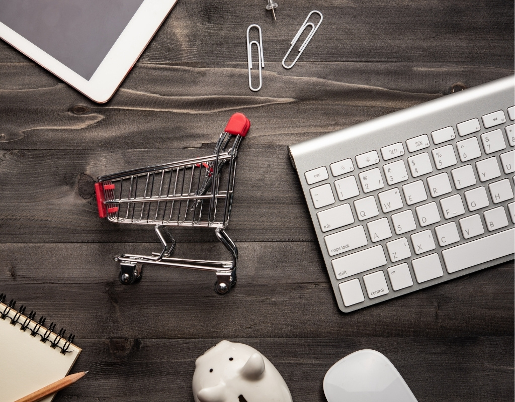 How can online retailers reduce or avoid cart abandonment?